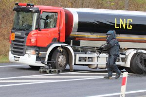 #Cysterna z gazem na K- 3 - zagrożenie zamachem terrorystycznym - ćwiczenia służb w sytuacji kryzysowej